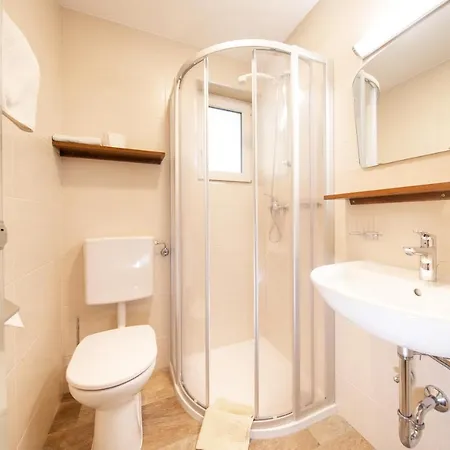 Haus Alpenstern * Зельден