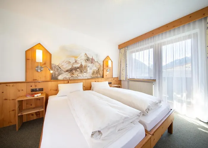 Апартаменты Haus Alpenstern Зёльден