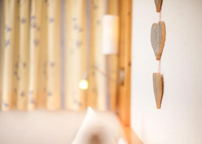 Haus Alpenstern Апартаменты *